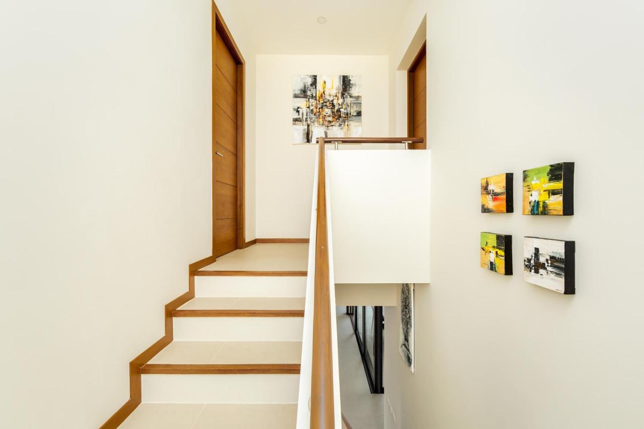 Laem Ka Residence By Tropiclook Rawai Exterior photo